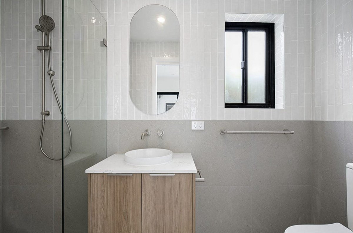 10/2044 Gold Coast Highway Miami 8