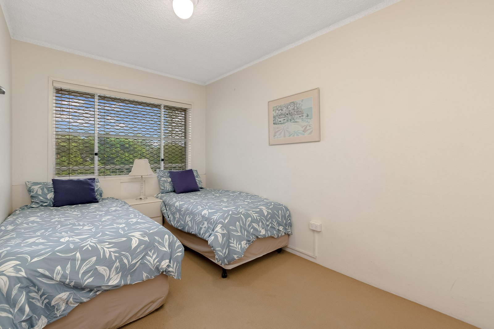 10/206-210 Pacific Parade BILINGA 3