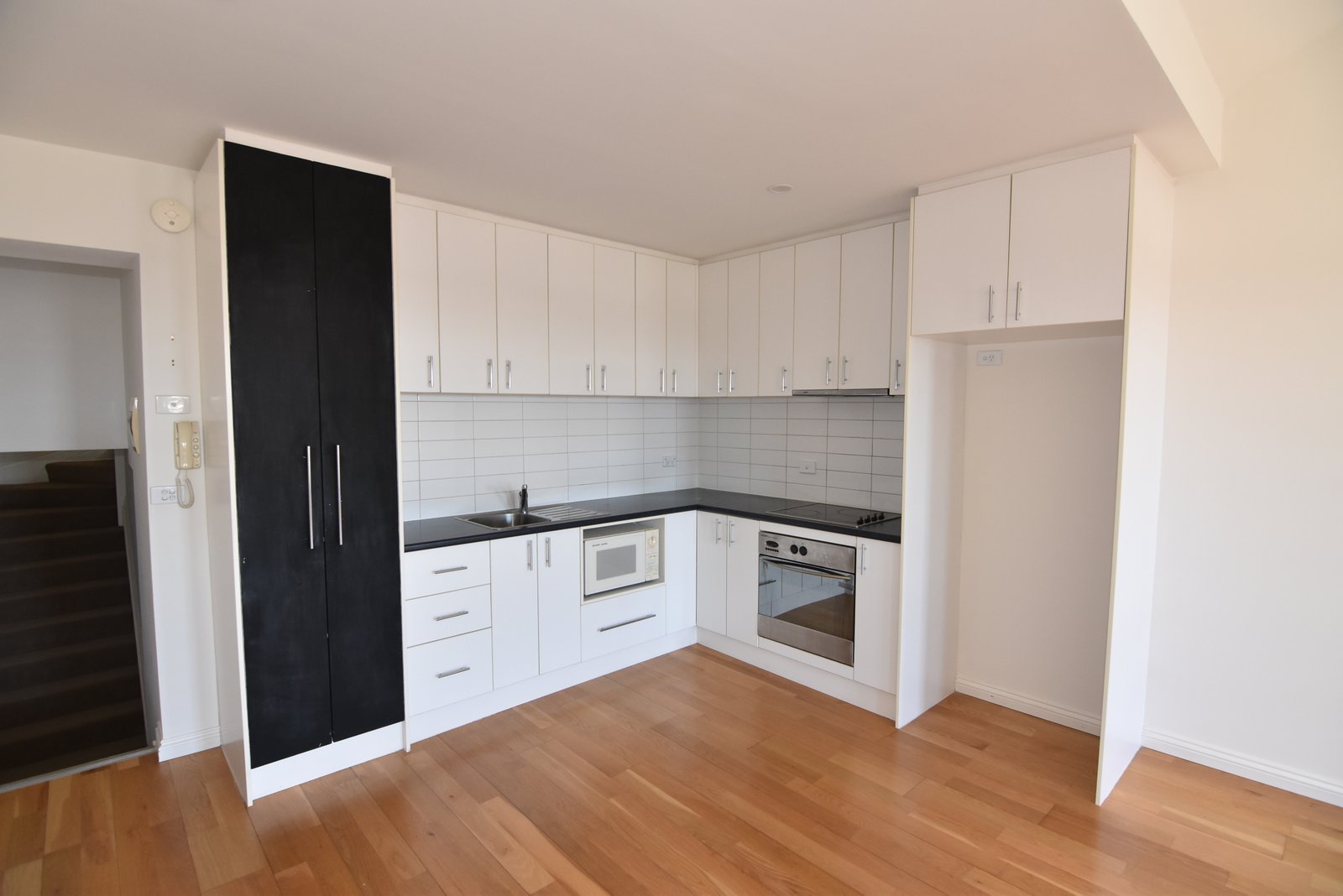Gallery: 10/209 Melbourne Road