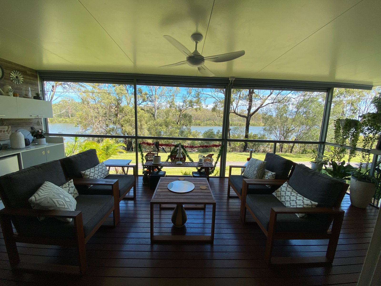 102/1 JACARANDA Drive BOYNE ISLAND 10