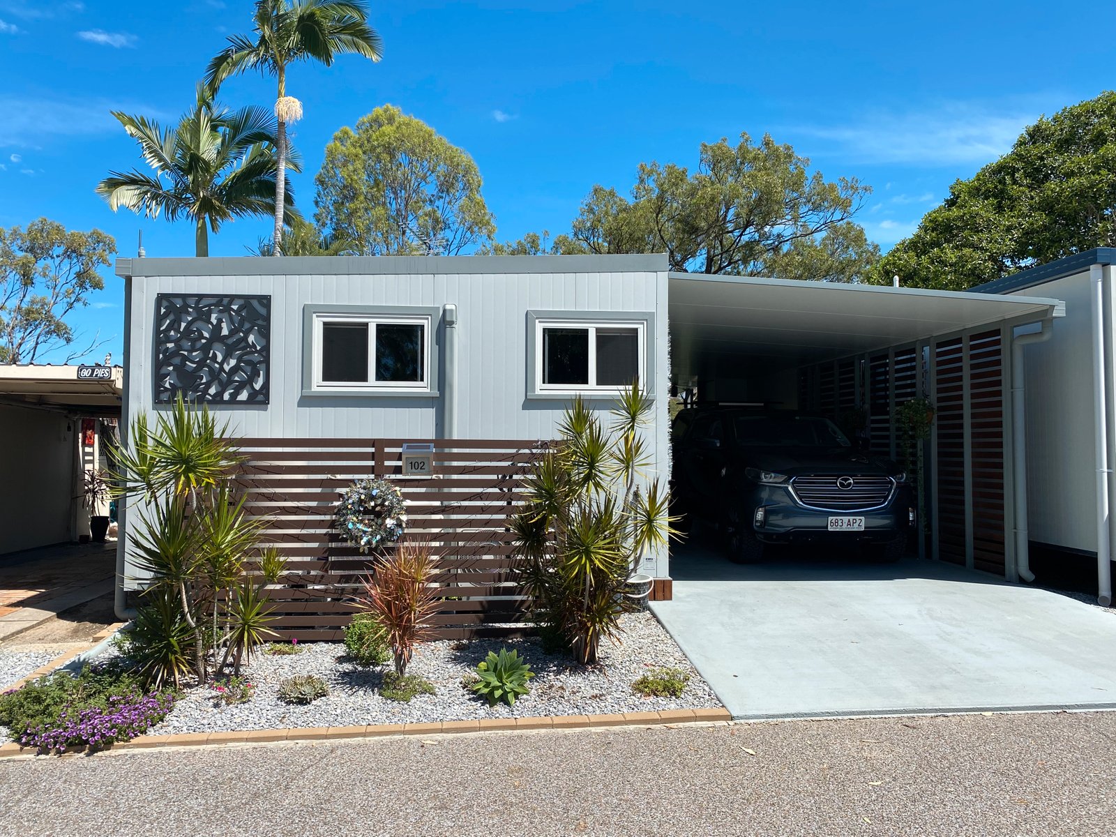 102/1 JACARANDA Drive BOYNE ISLAND 11