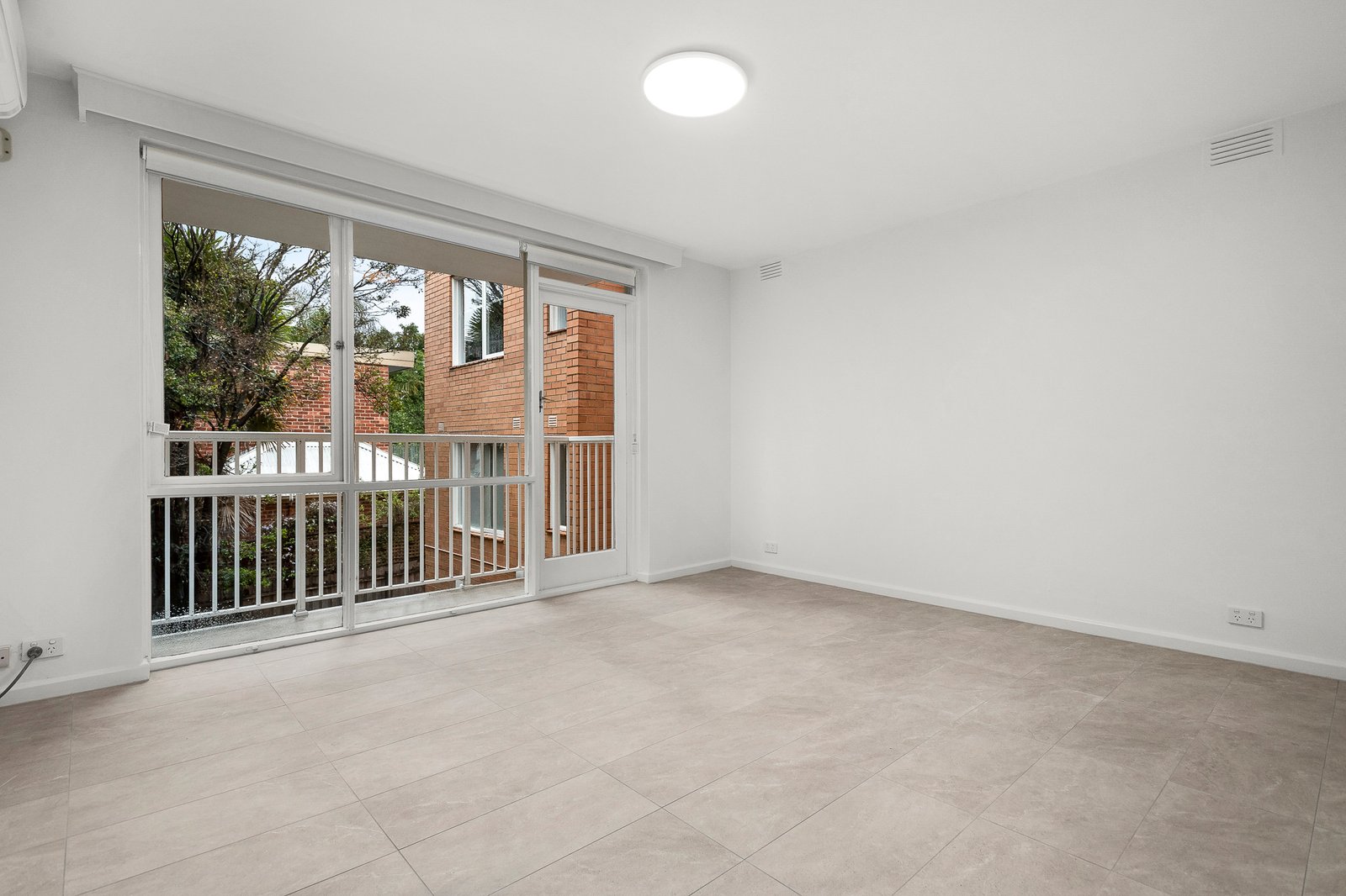 Real Estate and Property in 10/21 Tintern Avenue, Toorak, VIC