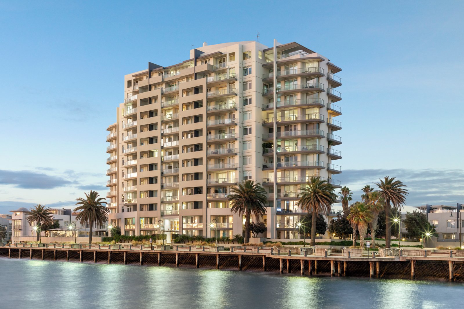 102/115 Beach Street, Port Melbourne, 3207