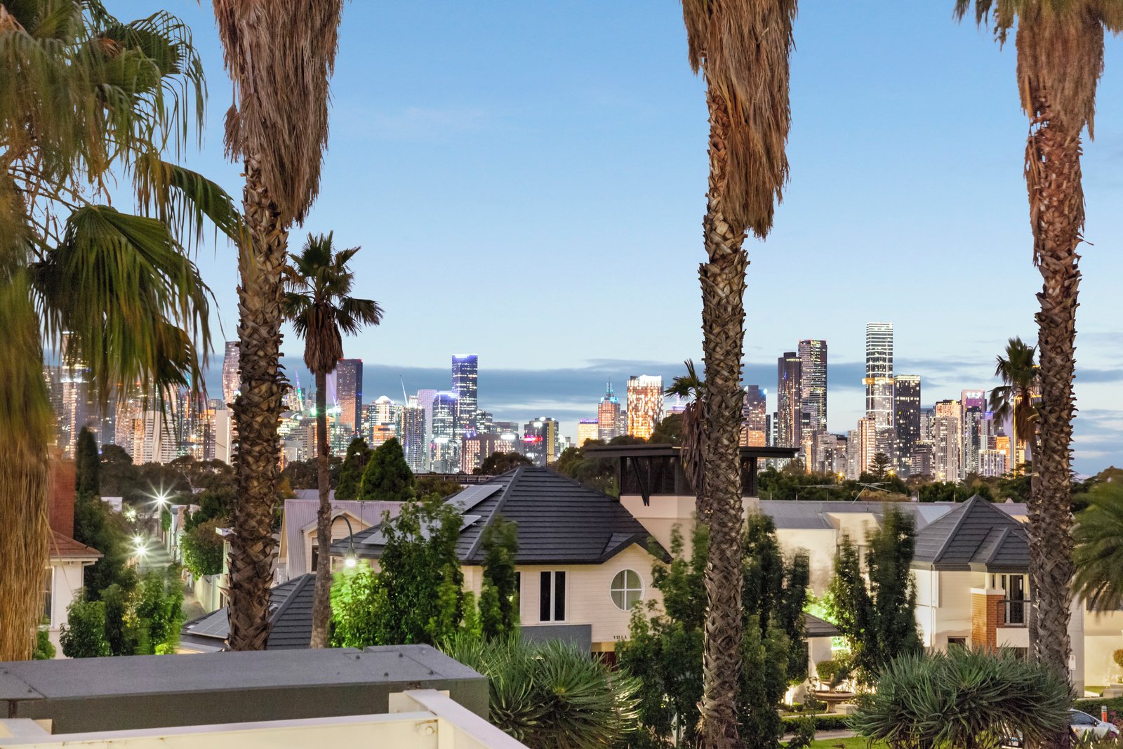 102/115 Beach Street, Port Melbourne, 3207