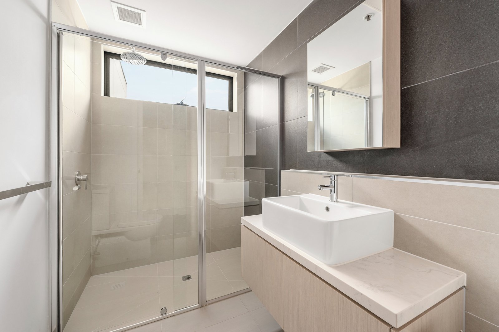 102/1377 Burke Road, Kew East, 3102