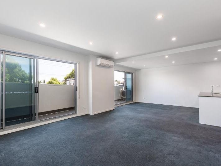 Gallery: 102/141 Stephen Street