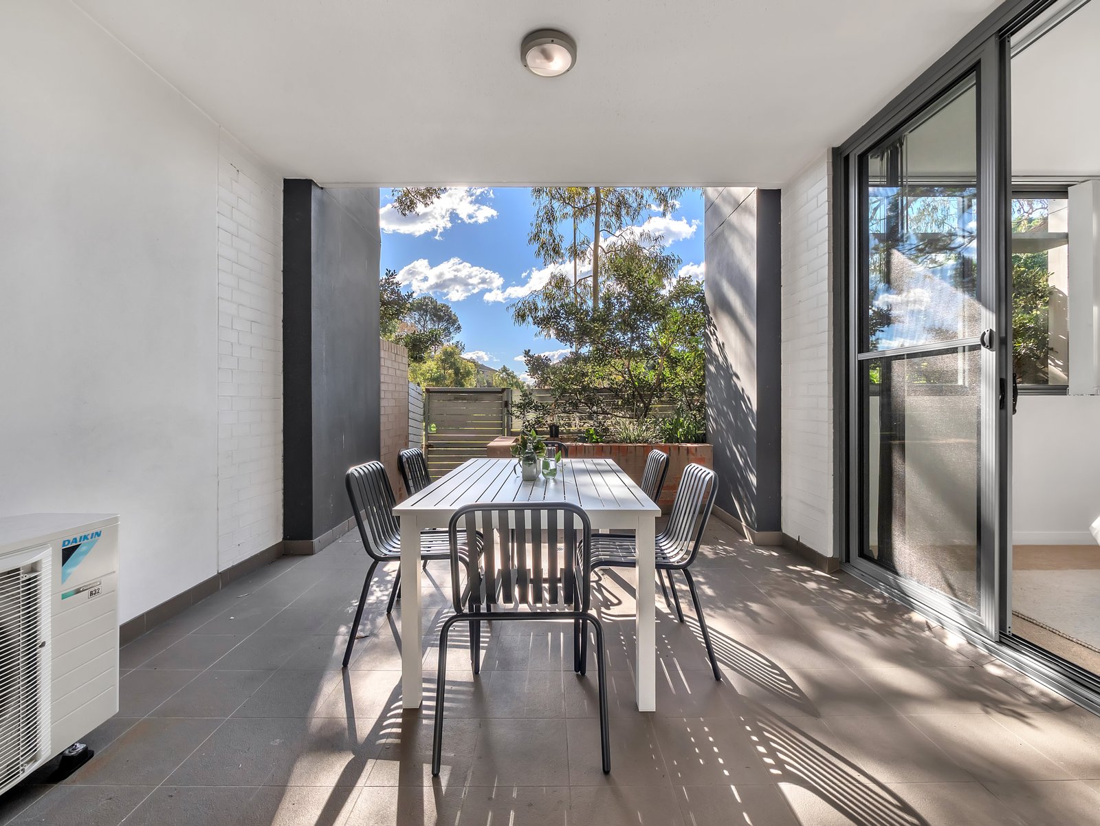 102/16 Flack Avenue HILLSDALE 2