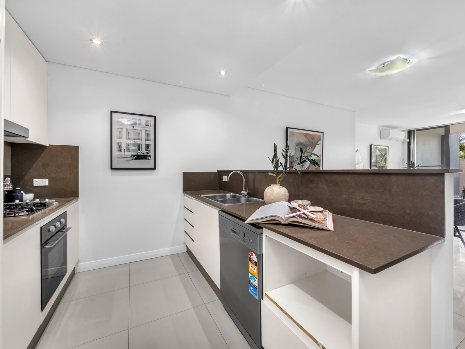 102/16 Flack Avenue HILLSDALE 5