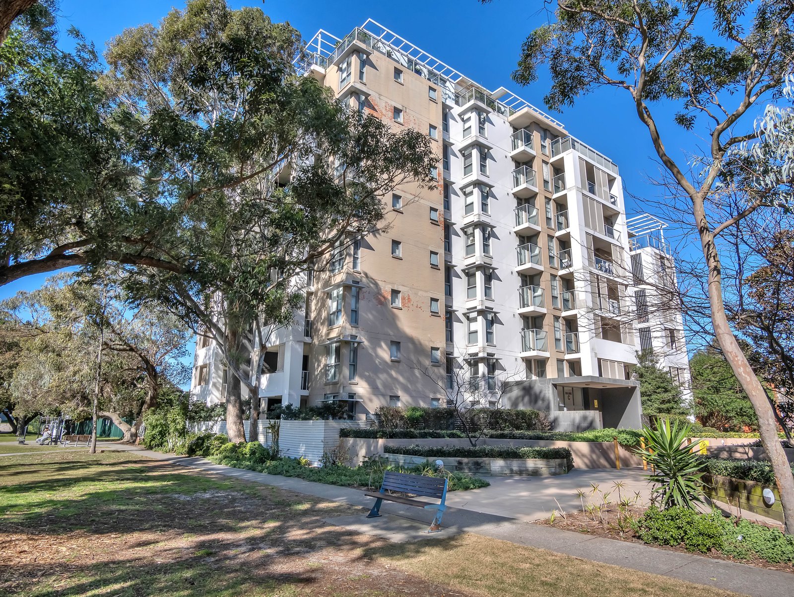 102/16 Flack Avenue HILLSDALE 12