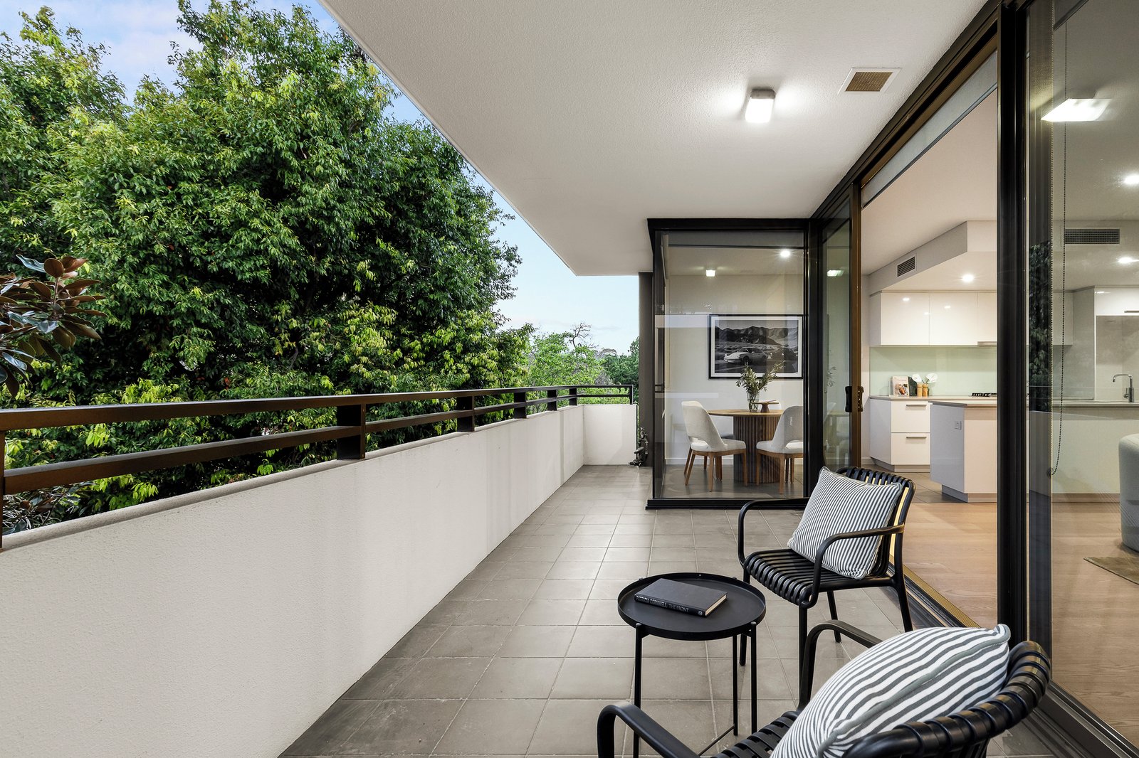 102/188 Canterbury Road, Canterbury, 3126