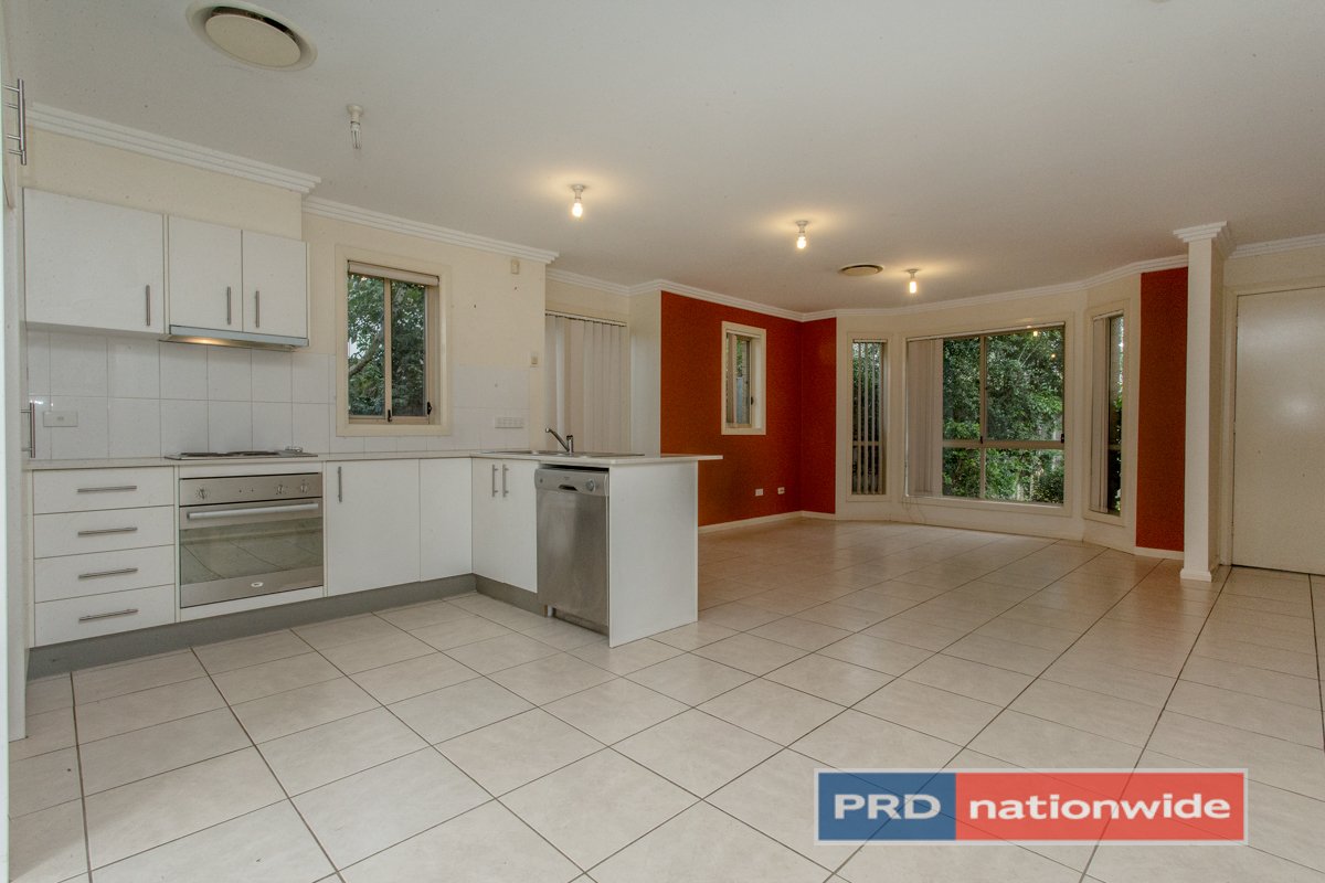 10/22-24 George Street KINGSWOOD 7