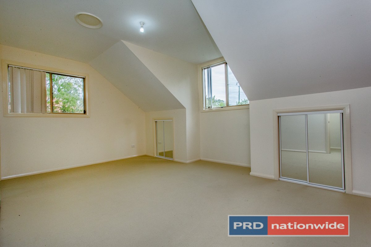 10/22-24 George Street KINGSWOOD 9