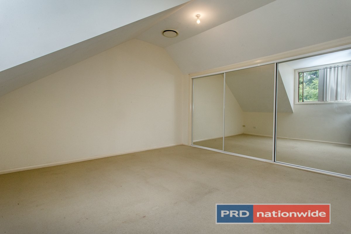 10/22-24 George Street KINGSWOOD 13