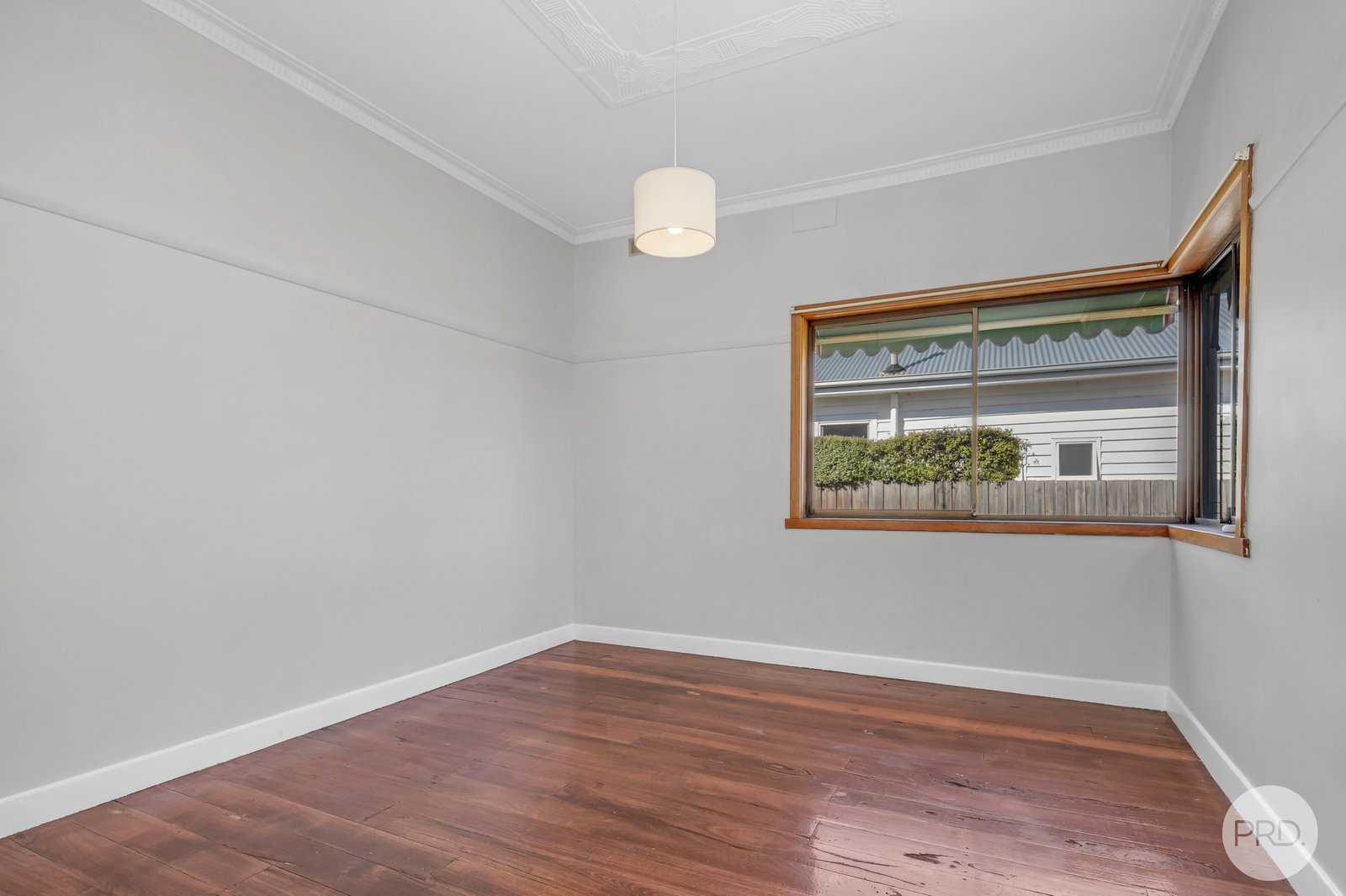 1022 Lydiard St North BALLARAT NORTH 9