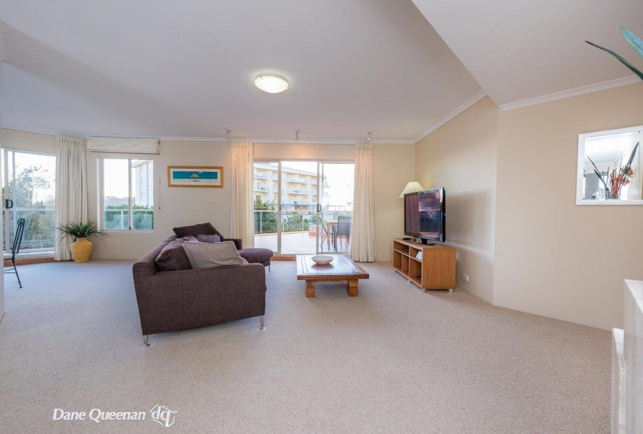 102/2 Messines Street SHOAL BAY 15