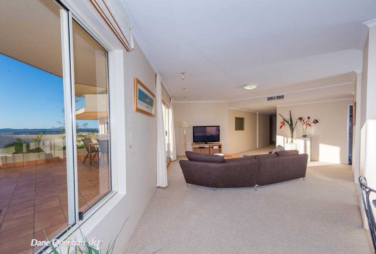 102/2 Messines Street SHOAL BAY 16