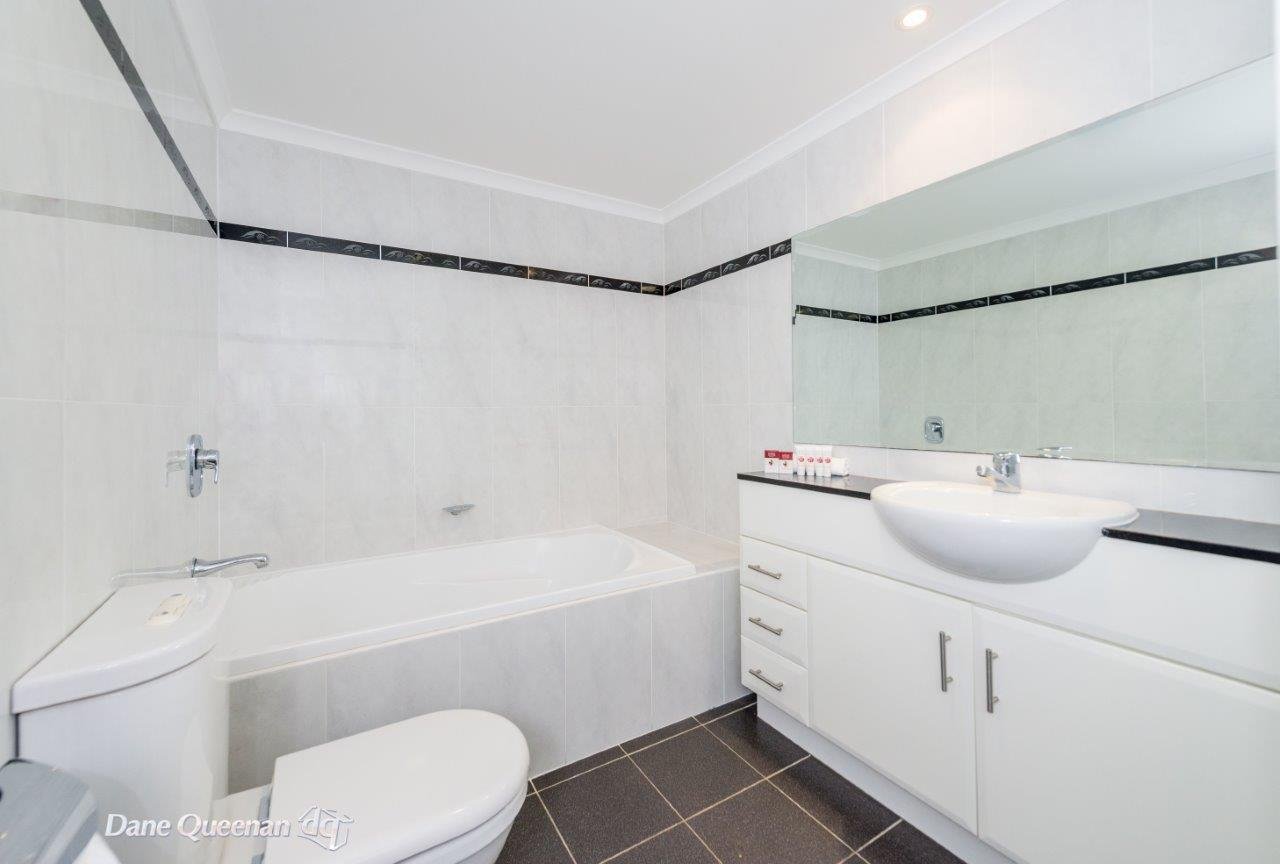 102/2 Messines Street SHOAL BAY 20