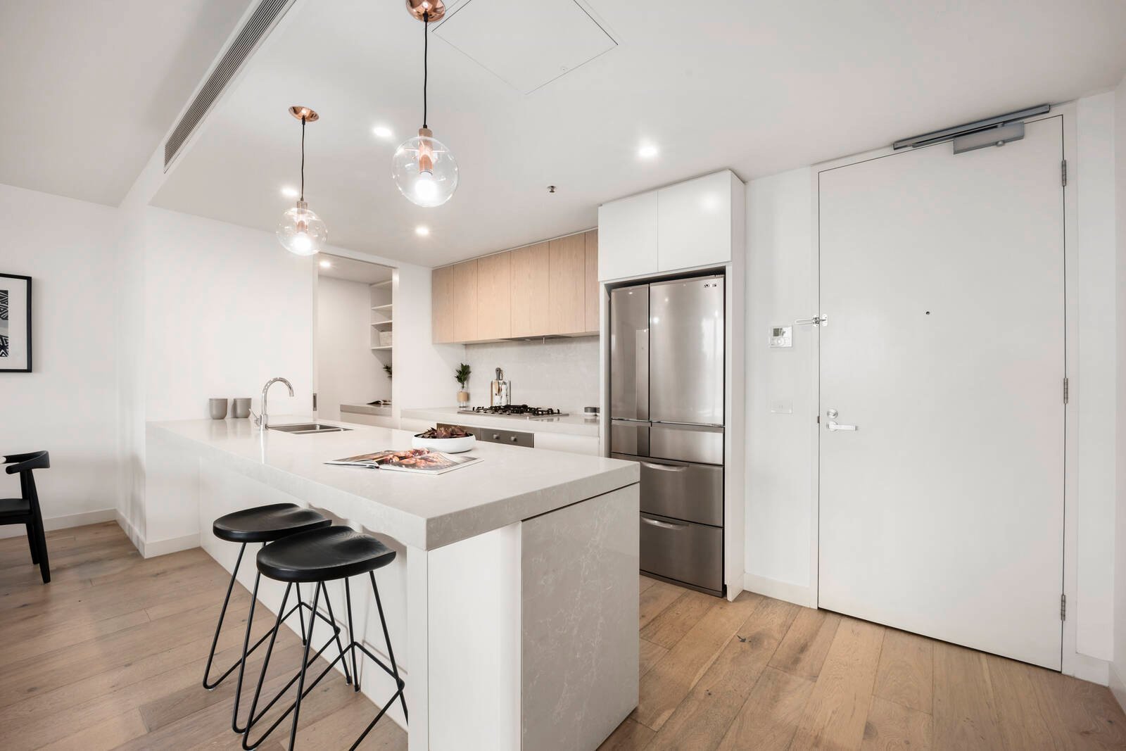 Gallery: 102/2 Well Street
