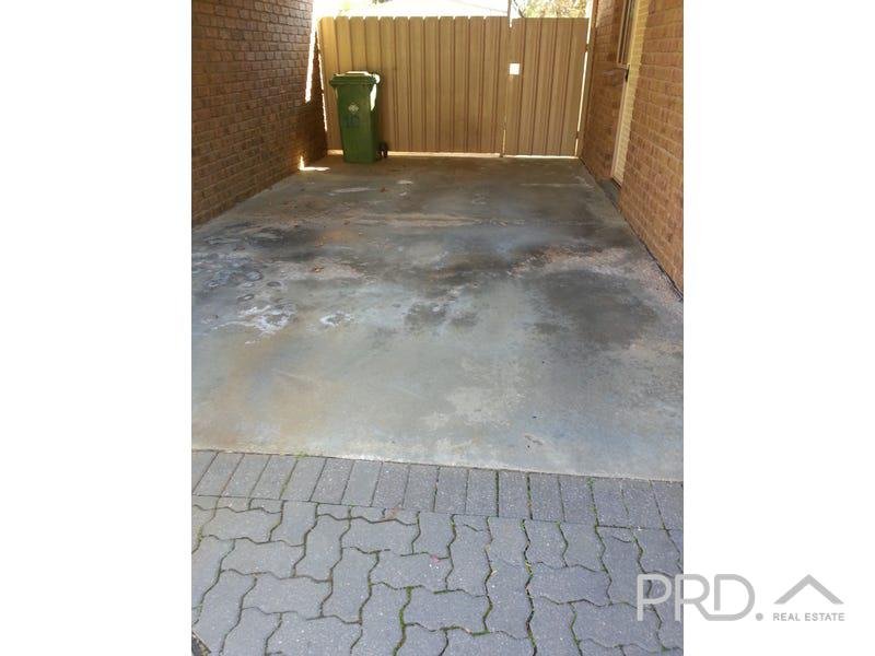 10/221-223 Adams Street WENTWORTH 5