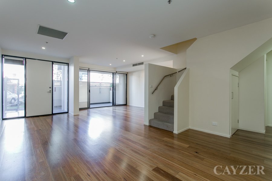 Gallery: 102/216 Rouse Street