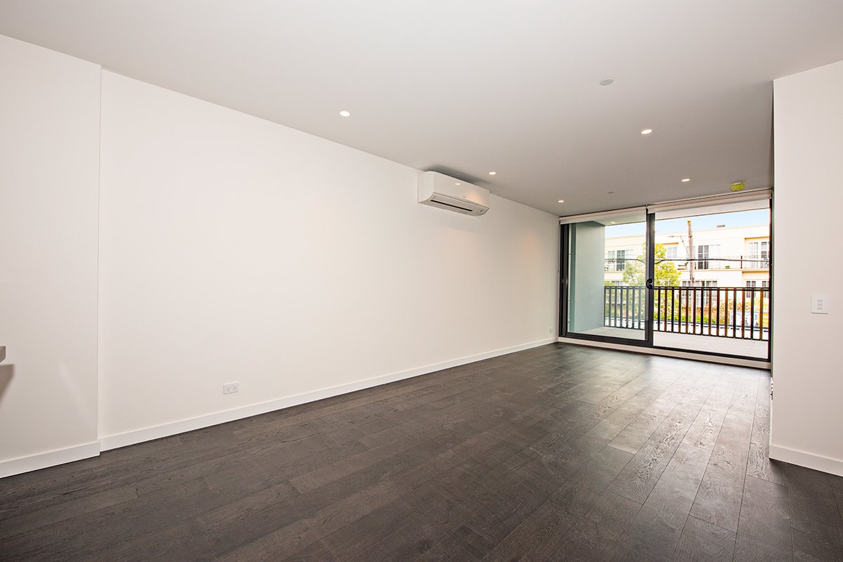 Gallery: 102/240 McKinnon Road