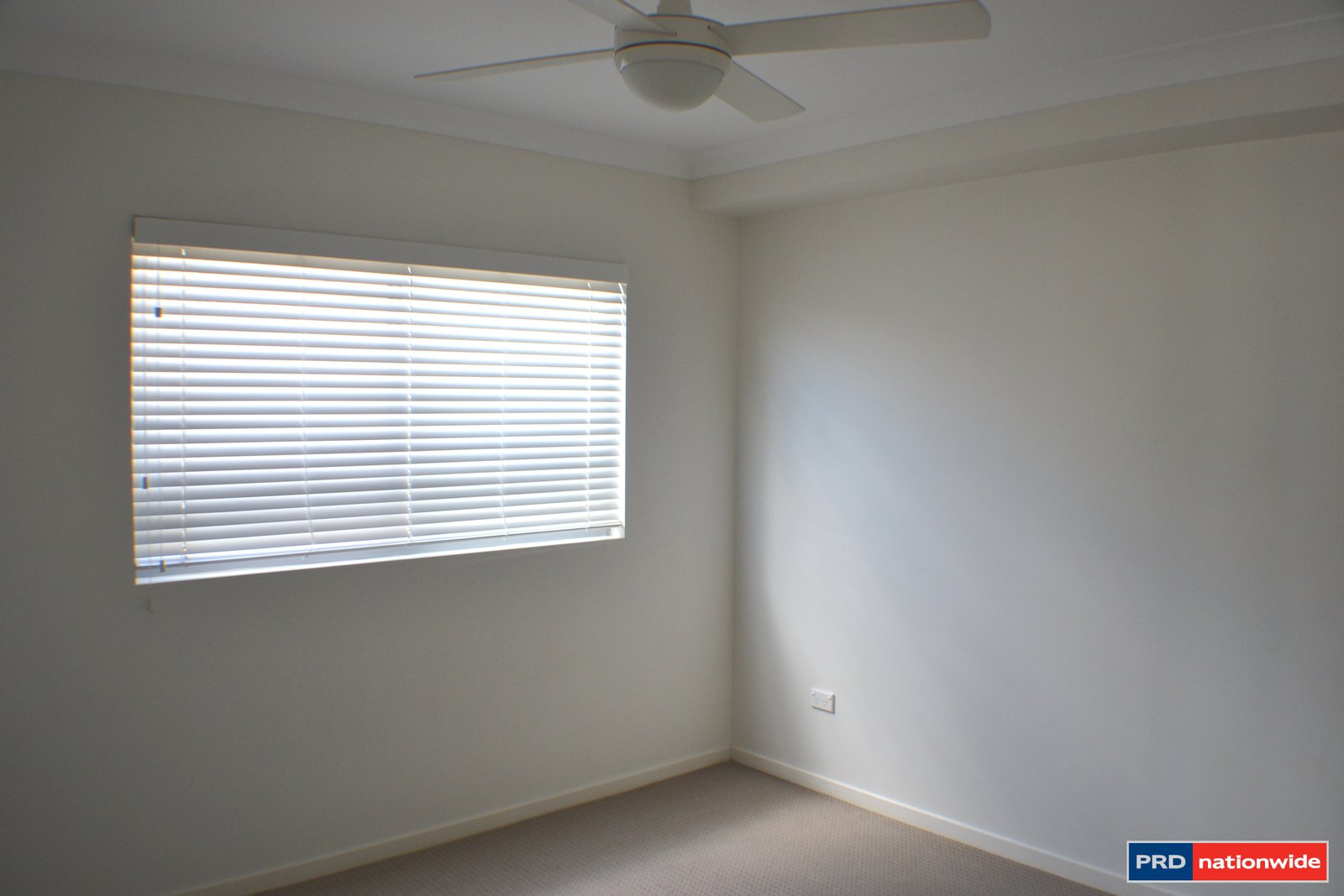 10/23 Noble Street CLAYFIELD 4