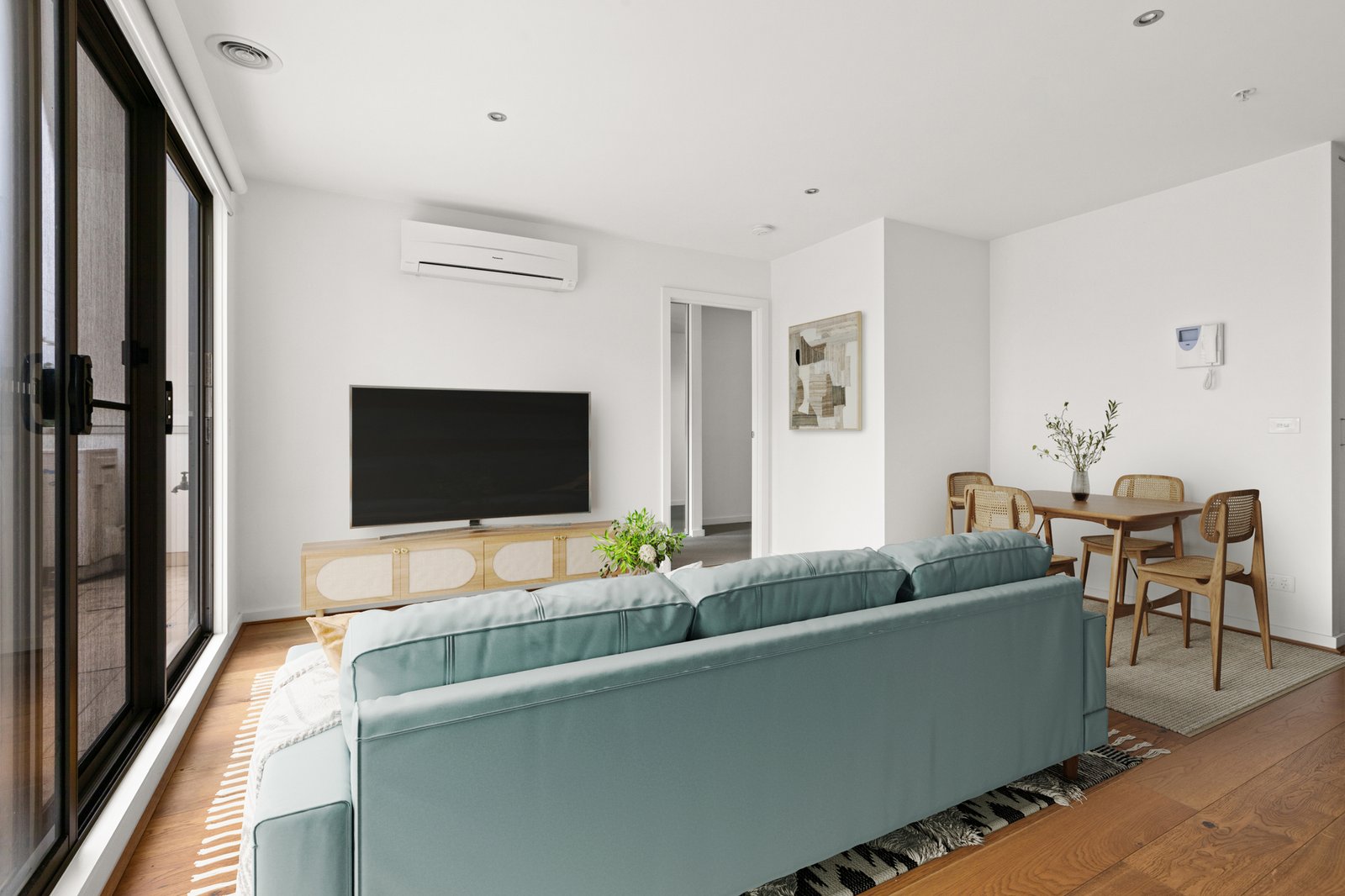 Gallery: 102/33-35 Childers Street