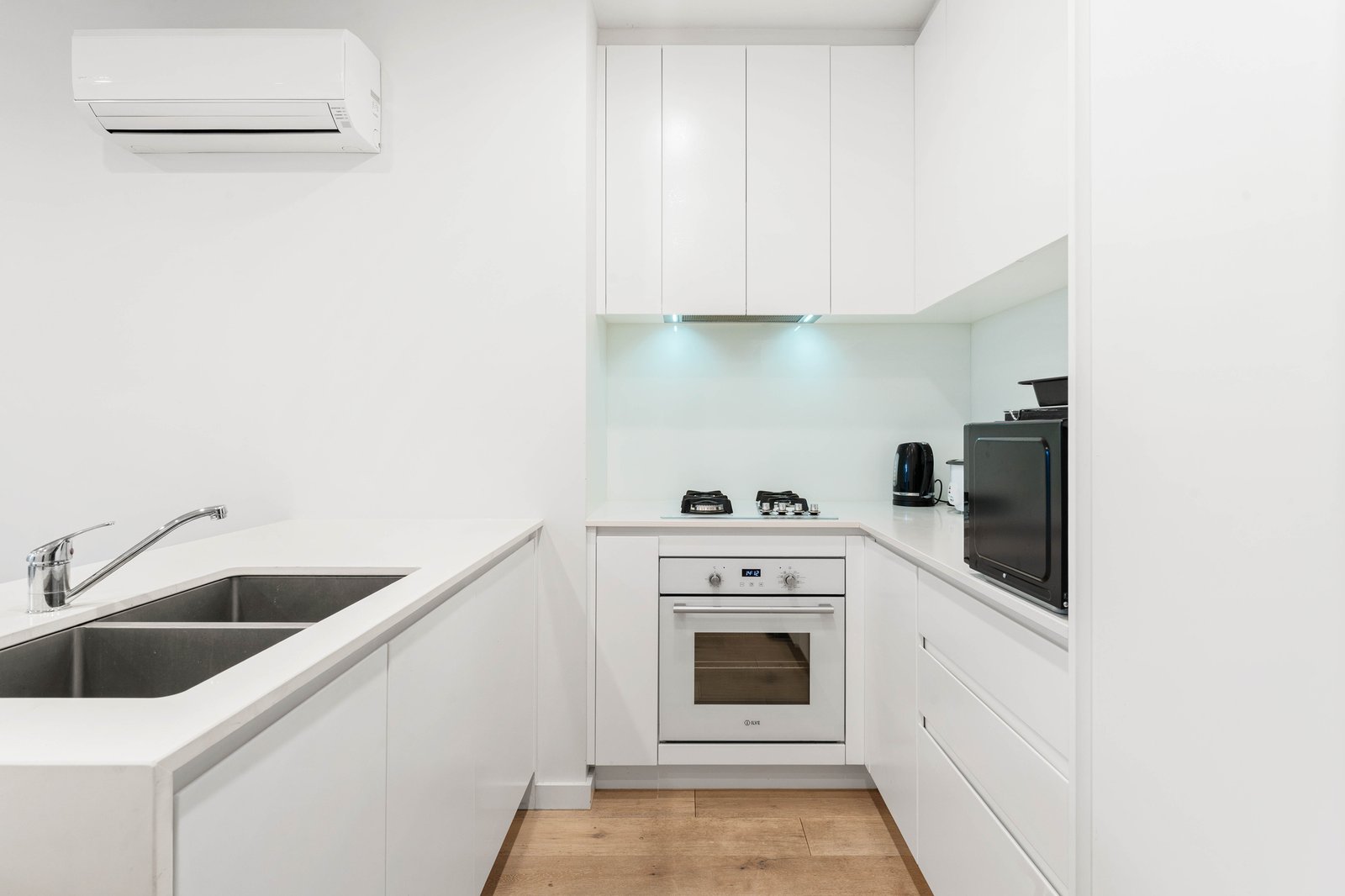 Gallery: 102/39 Nicholson Street