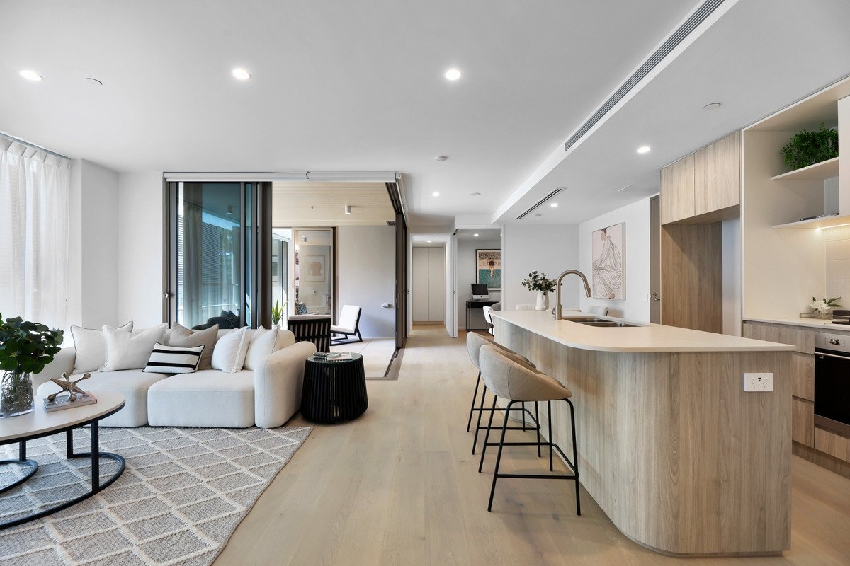 102/4 First Avenue Burleigh Heads 10