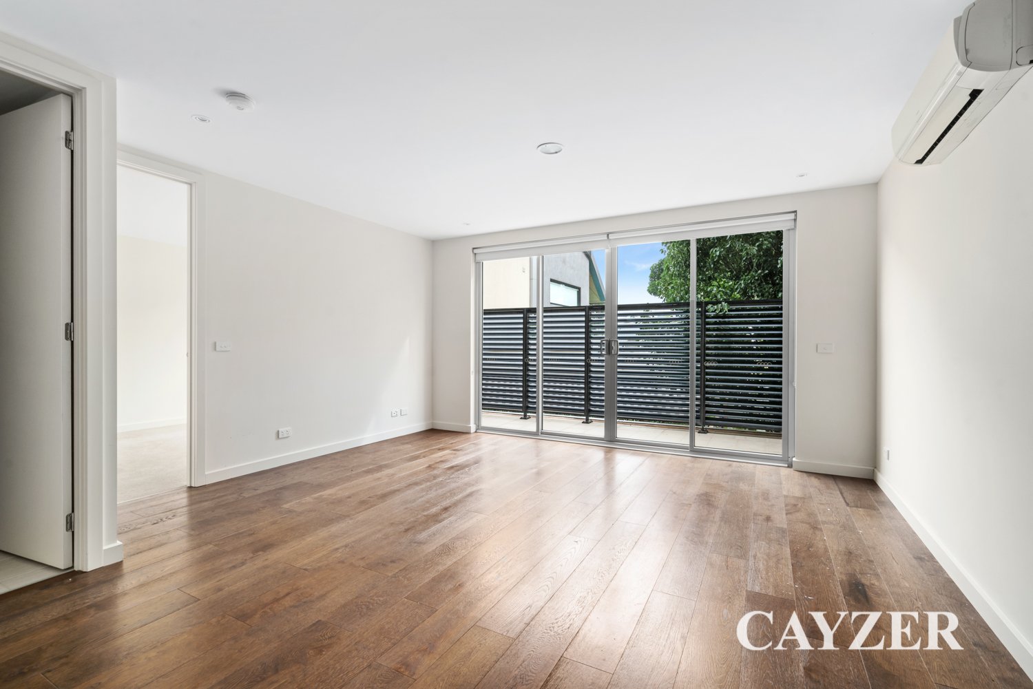 Gallery: 102/409 Bay Street