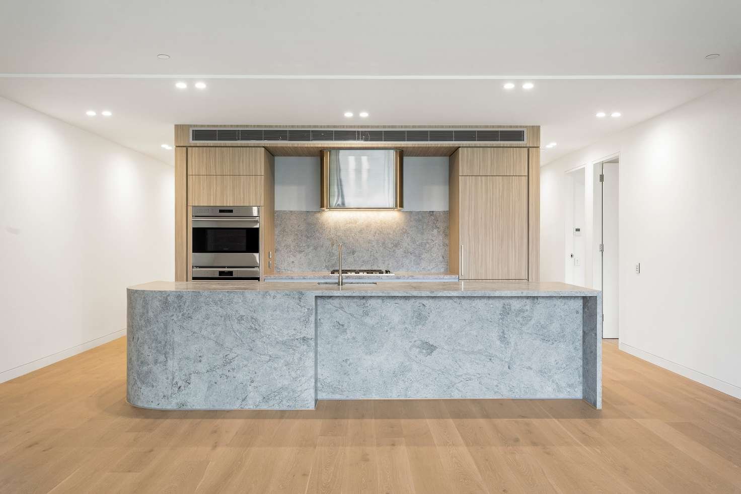 Real Estate and Property in 102/451 St Kilda Street, Elwood, VIC