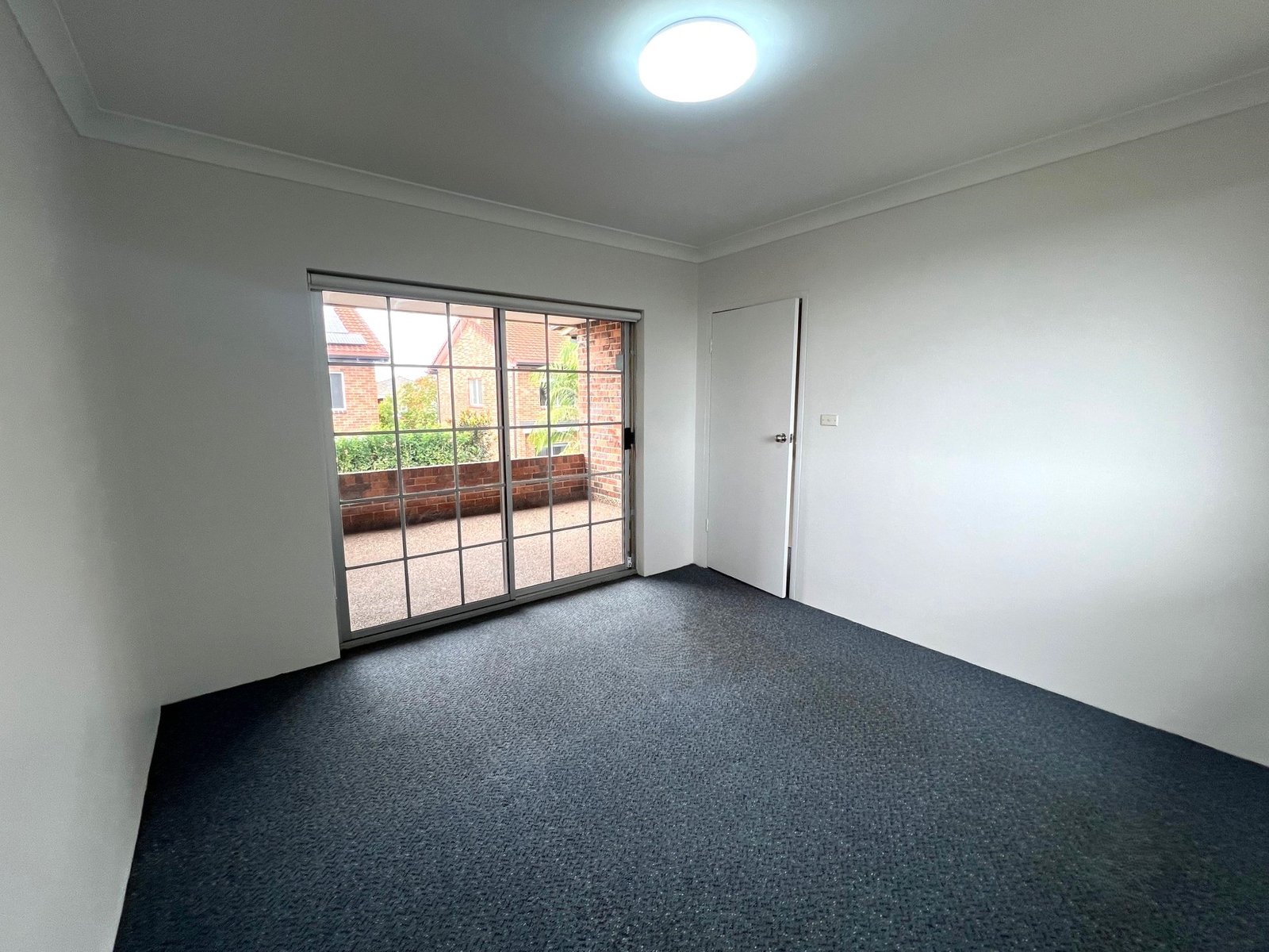 10/25 Bass Road EARLWOOD 6