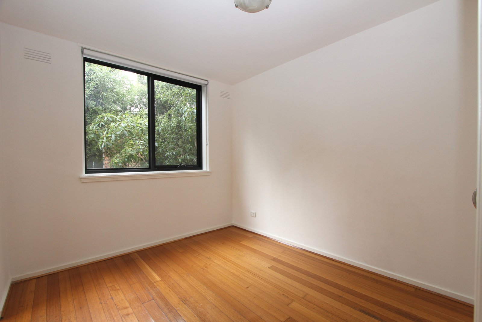 Real Estate and Property in 10/25 Bendigo Avenue, Elwood, VIC