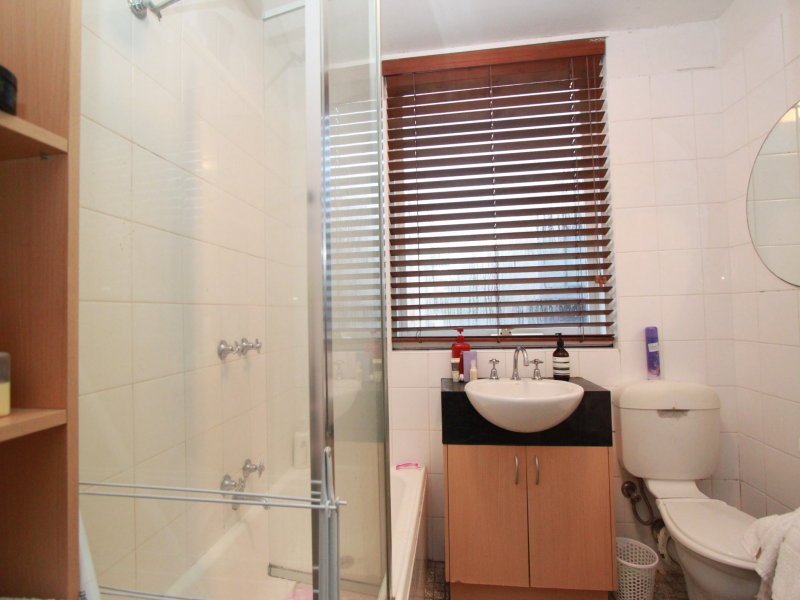 Real Estate and Property in 10/25 Bendigo Avenue, Elwood, VIC