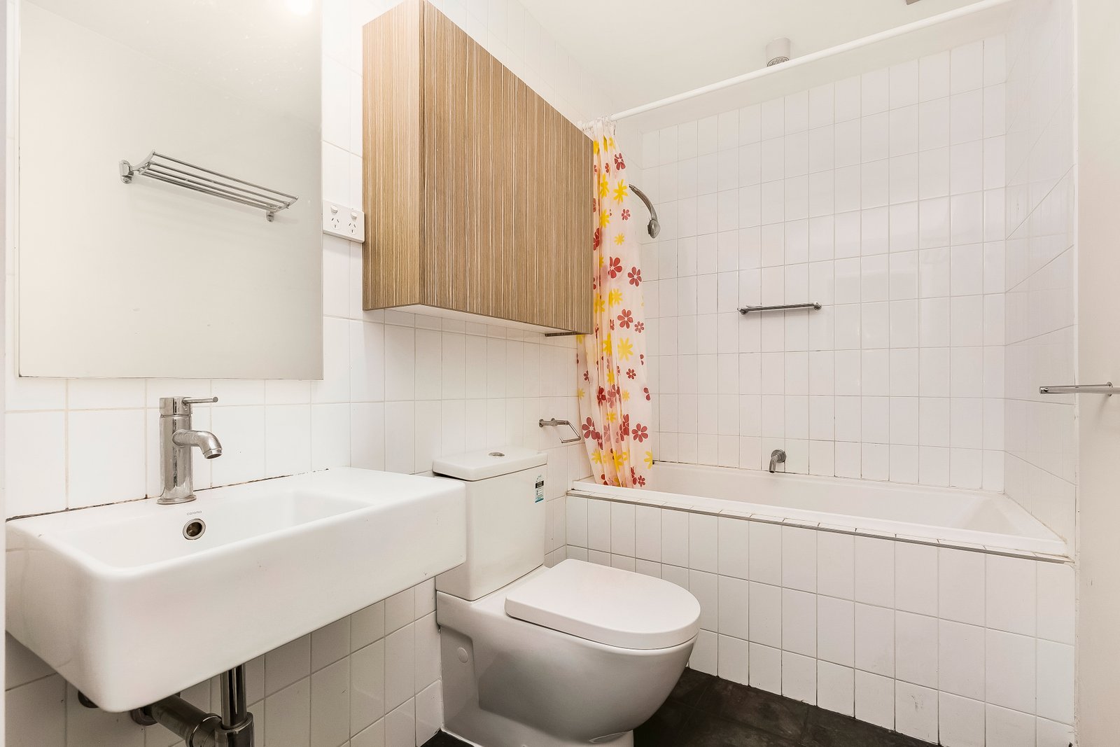 Gallery: 102/5 Dixon Street