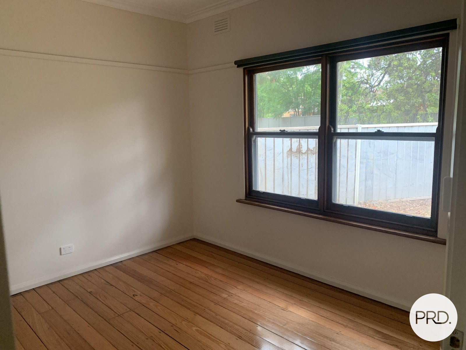 10/25 Park Street MOOROOPNA 9