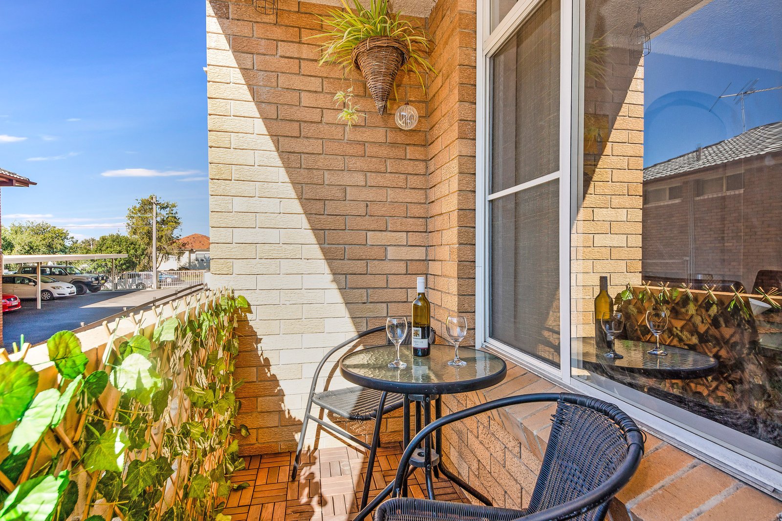 10/25 Phillip St  ROSELANDS 7