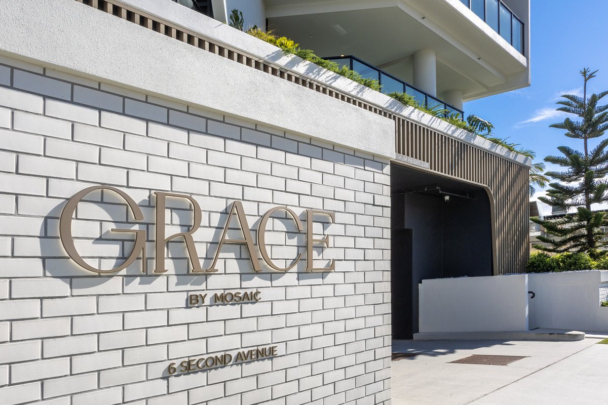 102/6 second Avenue Burleigh Heads 16