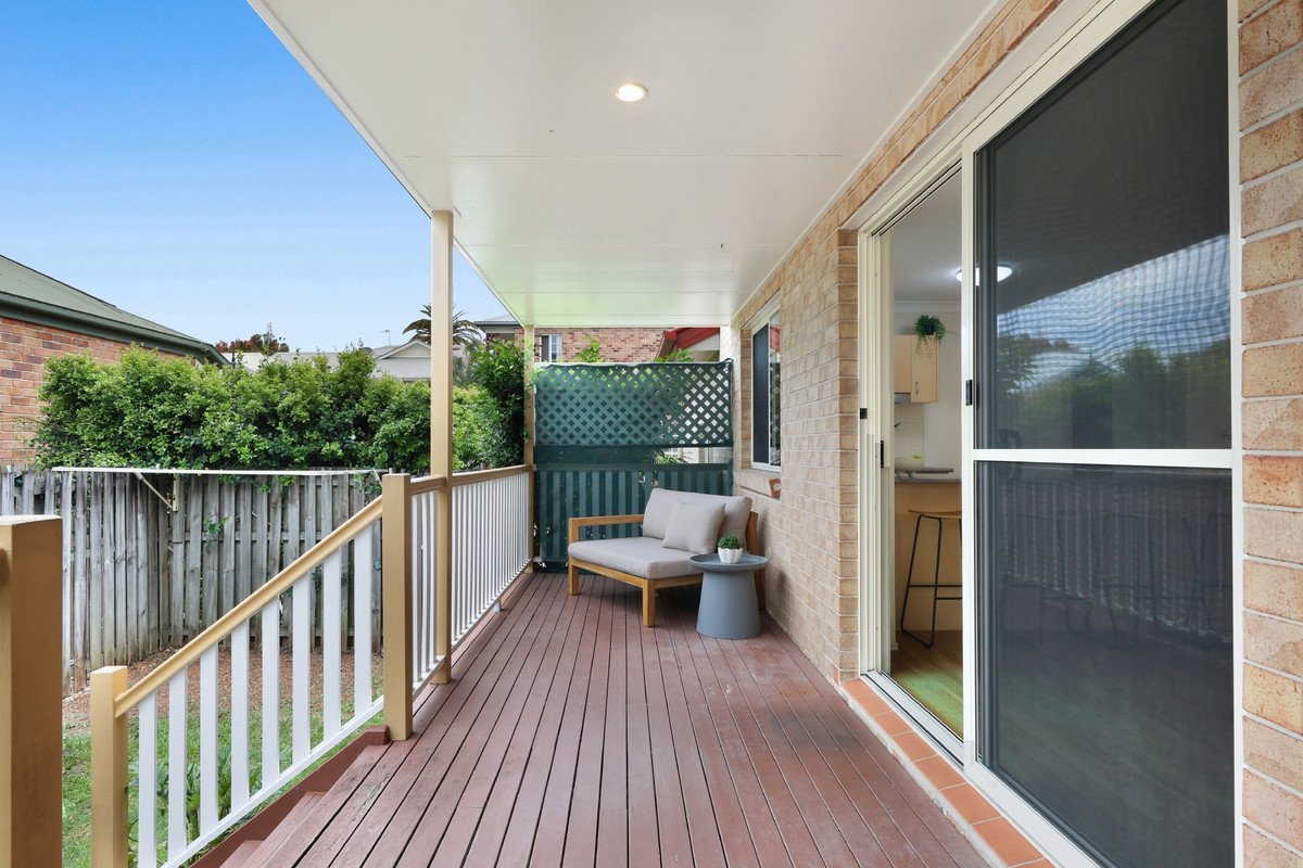 10/27-29 Tallebudgera Creek Road Burleigh Heads 12
