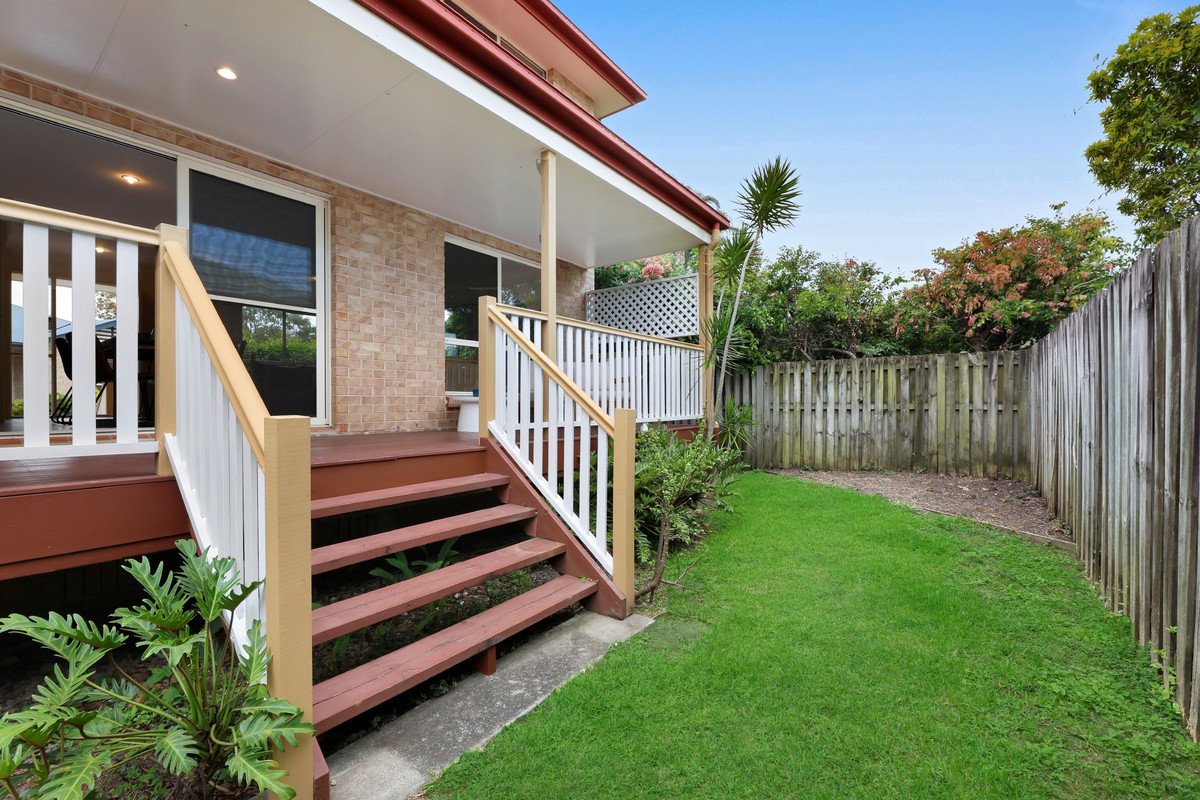 10/27-29 Tallebudgera Creek Road Burleigh Heads 14