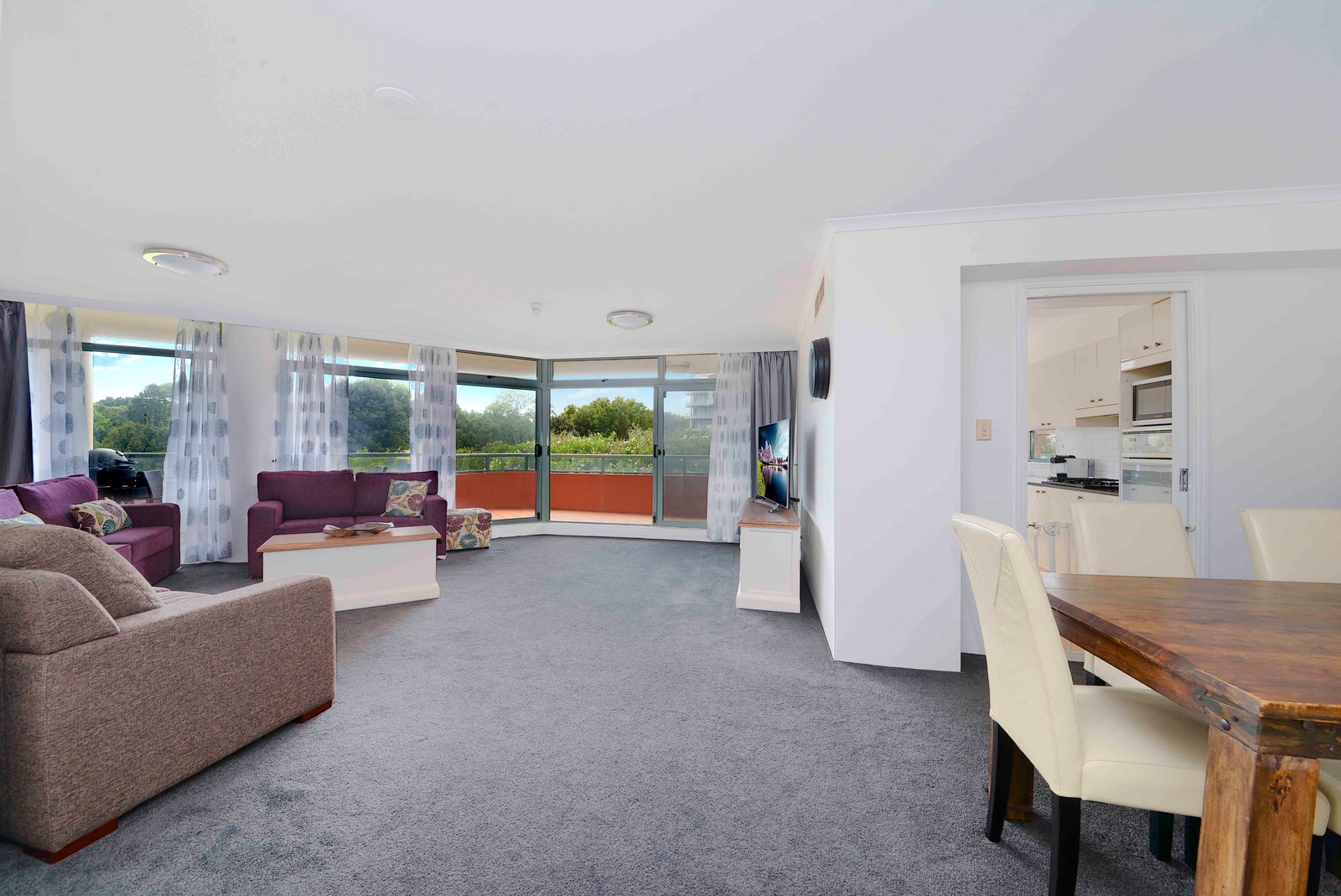 102/7 Black Lion Place KENSINGTON 1
