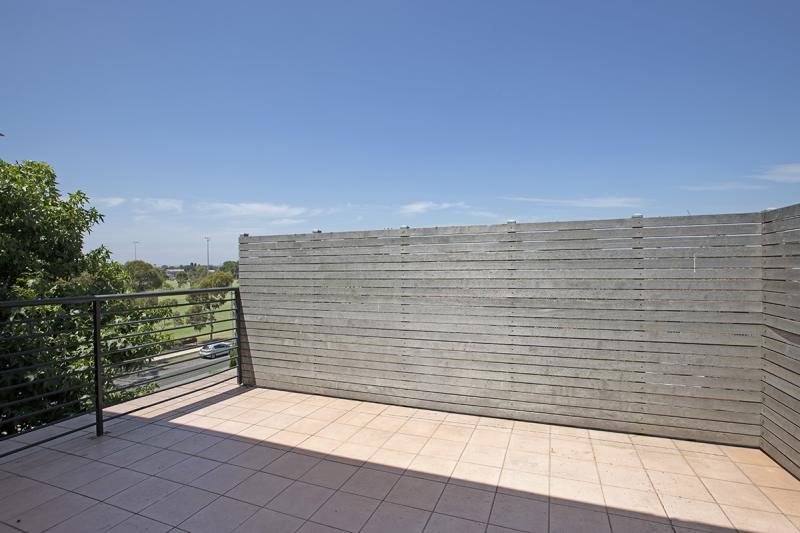 Real Estate and Property in 10/271 Balaclava Road, Caulfield North, VIC