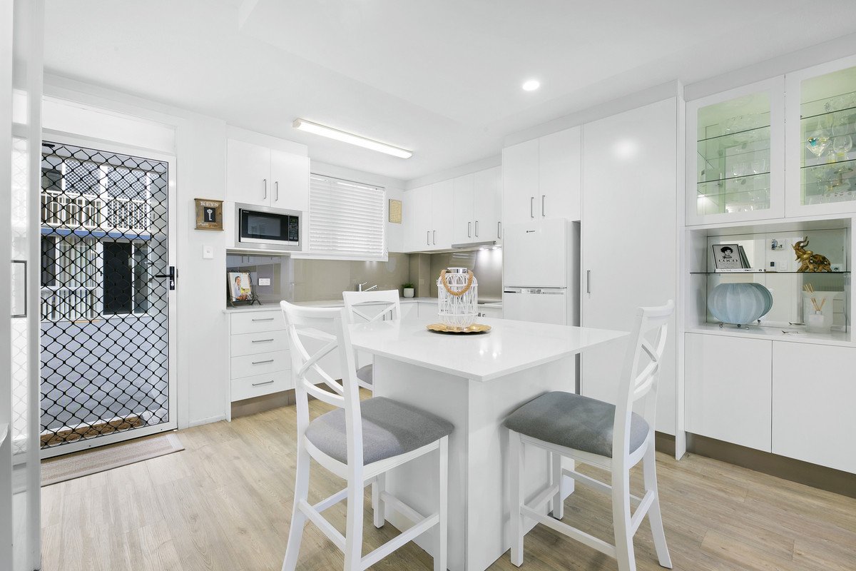 10/286 The Esplanade Miami 6