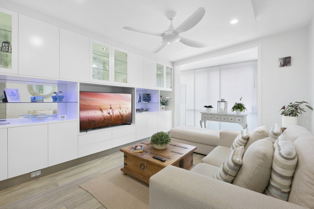 10/286 The Esplanade Miami 9