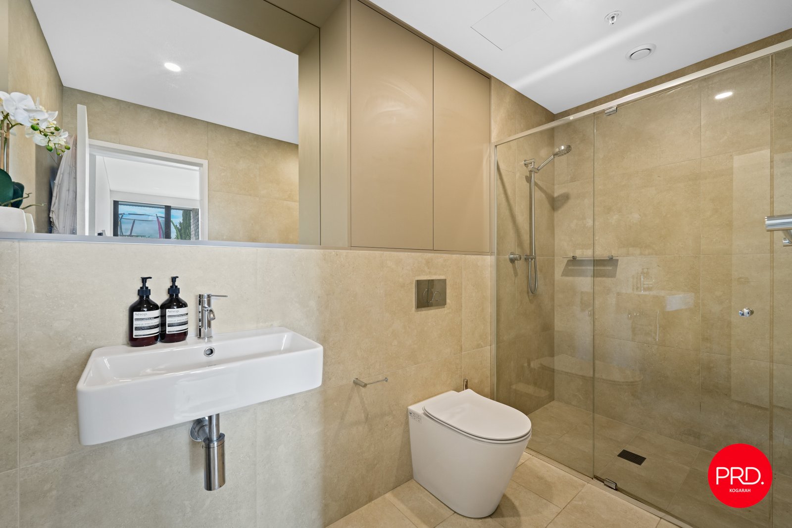 102/8A Stoney Creek Road BEXLEY 5