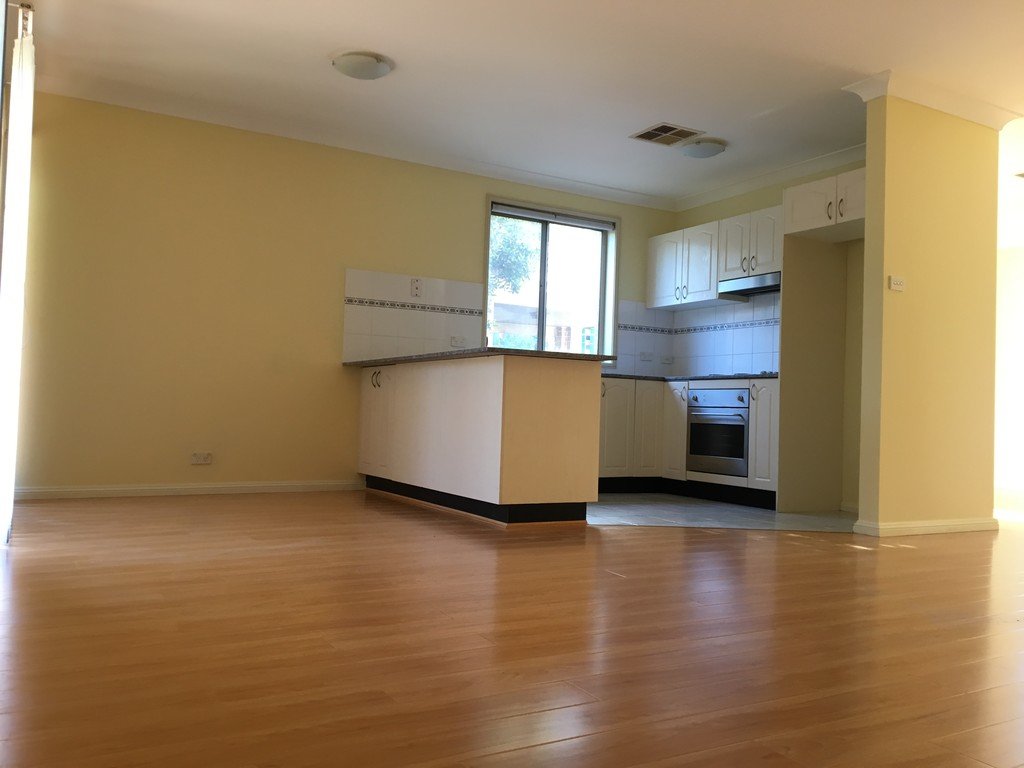 10/29-33 Somerset Street KINGSWOOD 2