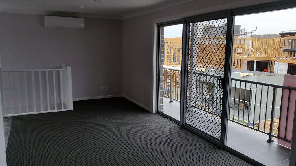 102A William Hart Crescent PENRITH 5