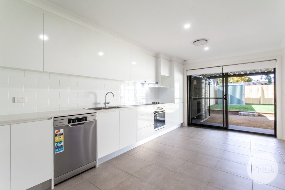 102A York rd  SOUTH PENRITH 6