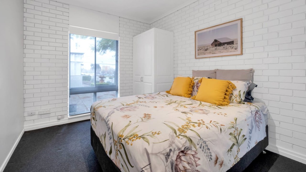 102B Brisbane Street TAMWORTH 4