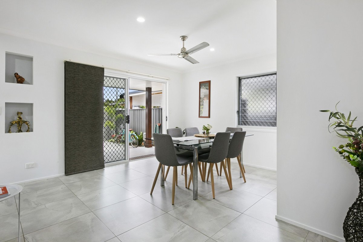 103 Albion Avenue MIAMI 6